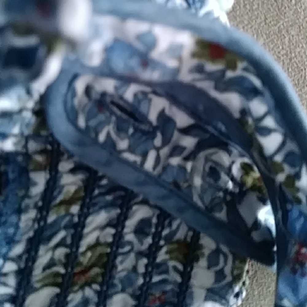 Tank top - Picture 4 of 6